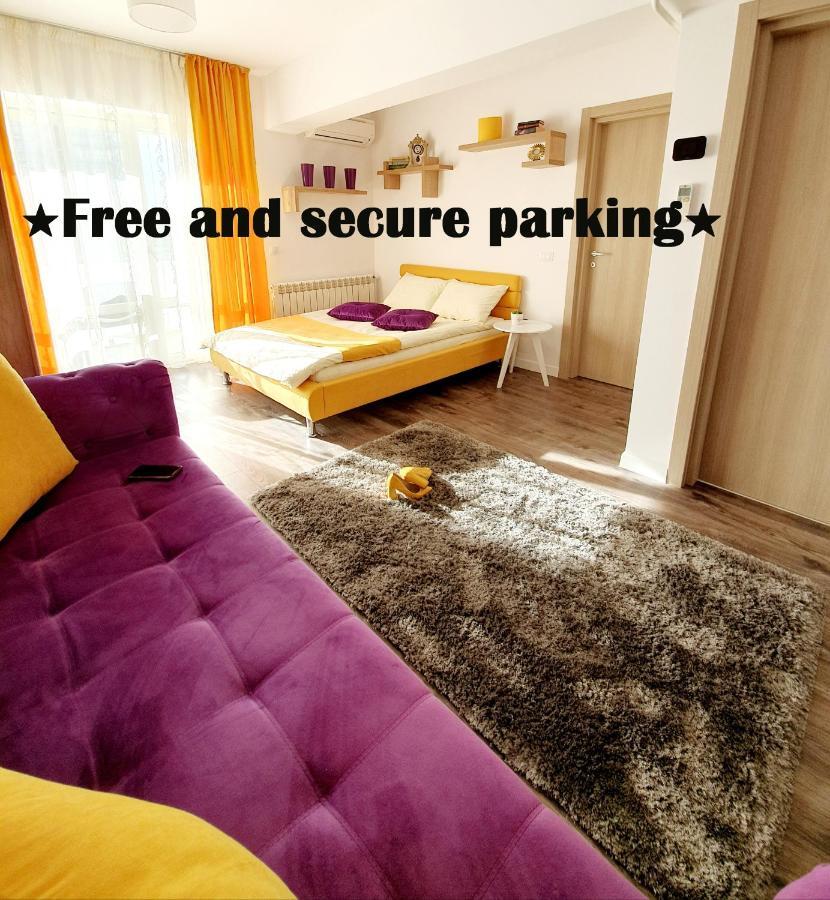 Unique Hotel Apartments Grand Residence Ясси Екстер'єр фото